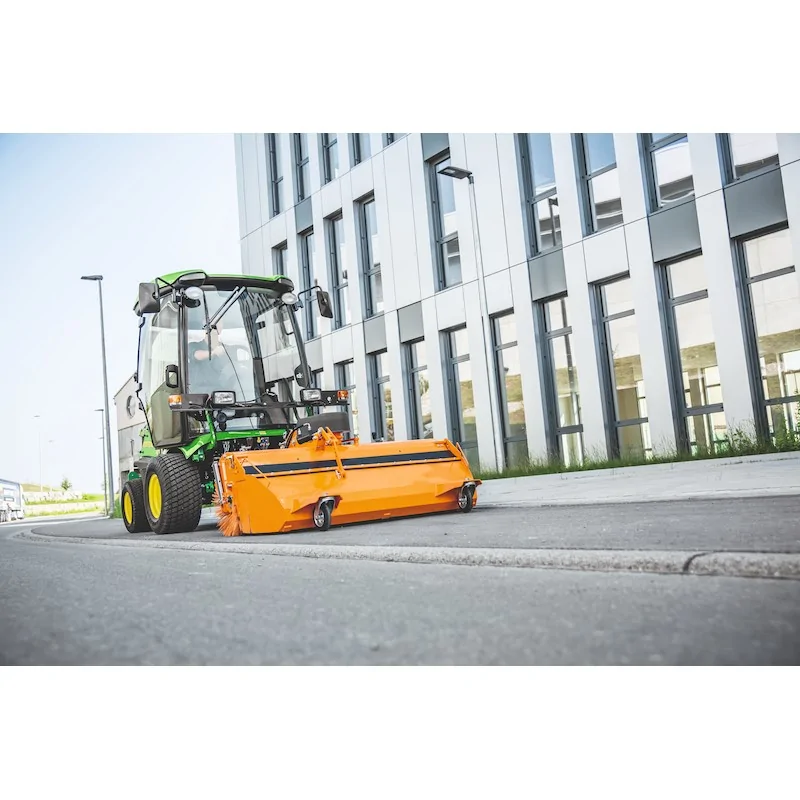 TONDEUSE COUPE FRONTALE - JOHN DEERE - 1585